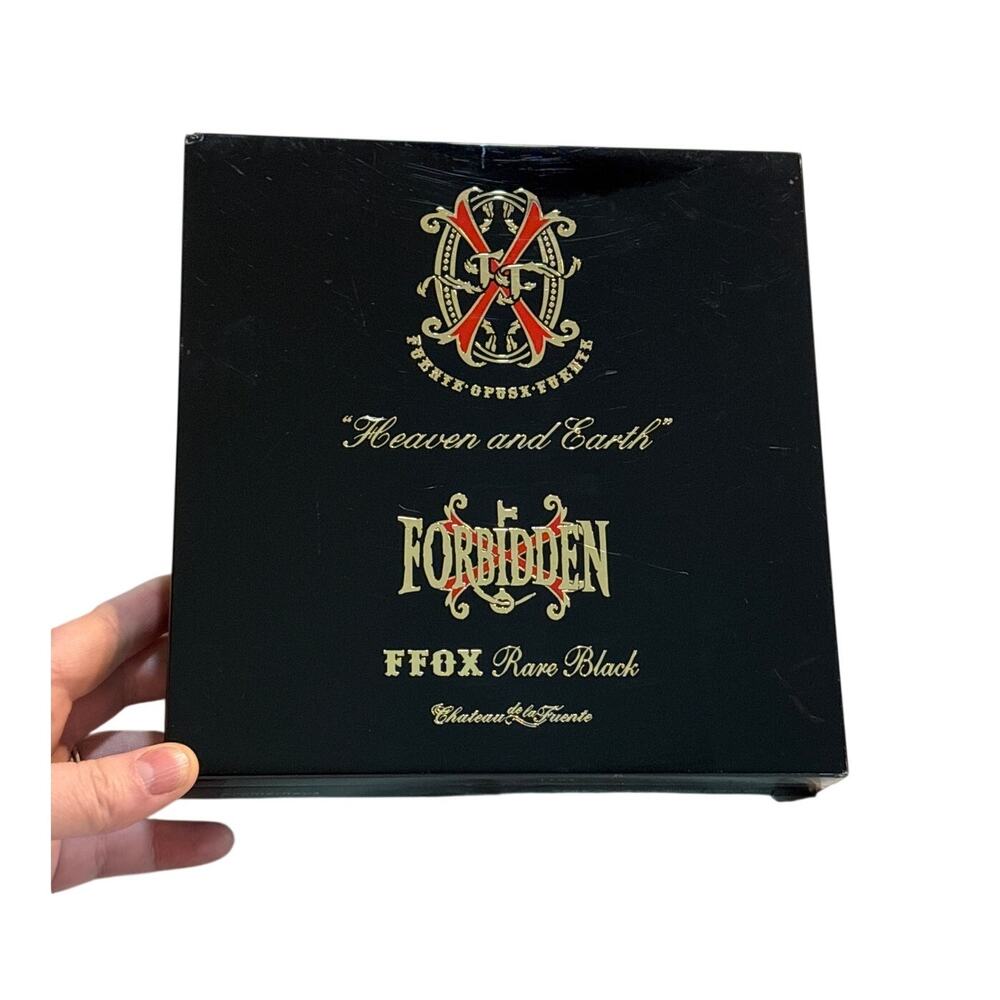 OpusX Heaven & Earth Forbidden FFOX Rare Black 2019 Prometheus Cigar Box